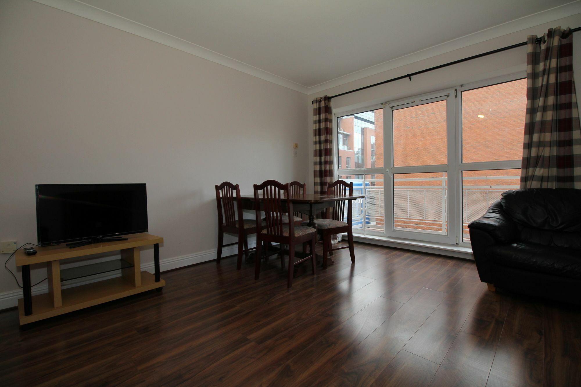 The Windmill Apartment Dublin Bagian luar foto