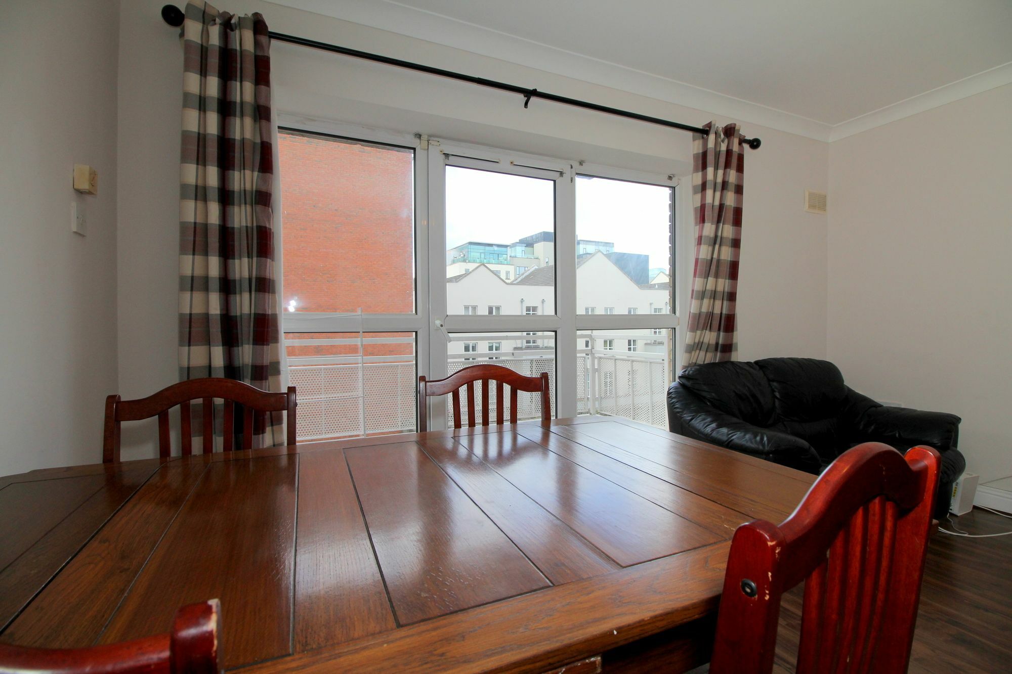 The Windmill Apartment Dublin Bagian luar foto
